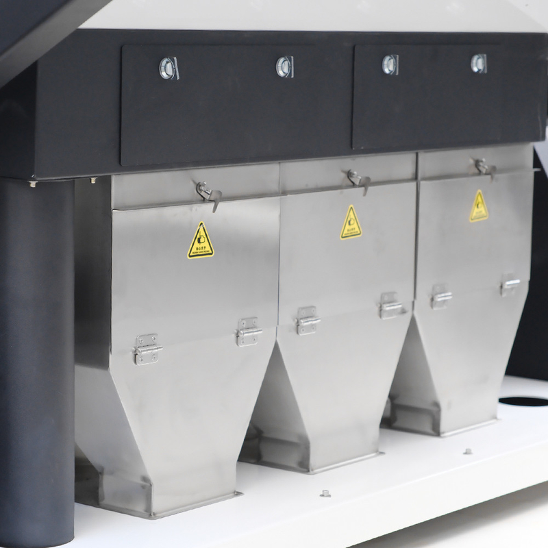 Τεχνική συσκευή διαχωρισμού χρωμάτων CCD Camera Grain Rice Soybean Color Sorter για τη γεωργία