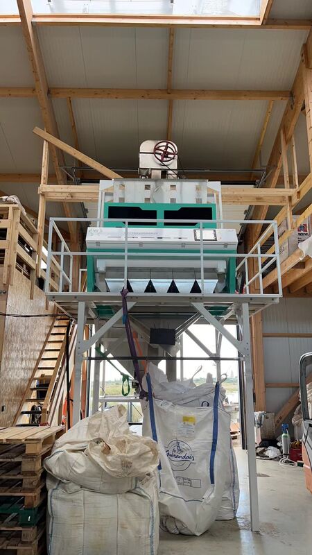 Wenyao 5 Chute Intelligent Optical Sorter Αυτοματοποιημένη συσκευή διαλογής χρώματος καρυδιού Kernel και Shell Pine Nut Color Sorter Machine